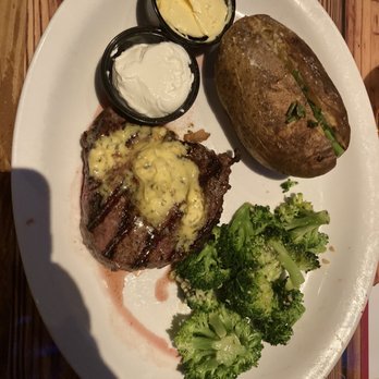 Miller's Ale House - Center Cut Sirloin* Baked Potato and broccoli . Decent. - Sports Bars Near Me - Wilkes Barre, Pennsylvania Miller's Ale House - Center Cut Sirloin* Baked Potato and broccoli . Decent. - Sports Bars Near Me - Wilkes Barre, Pennsylvania