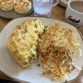 Sunview Cafe - Meat Lover's Omelette - Breakfast & Brunch Near Me - Allen, Texas