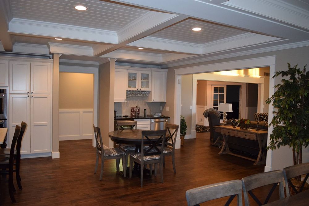 Elya Construction - Garage Door Contractor in Brutus, MI