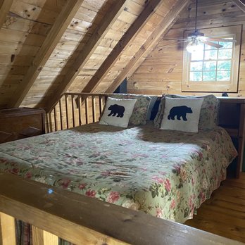 Whispering Pines Campground - Upstairs loft - Campgrounds Near Me - Morganton, Georgia