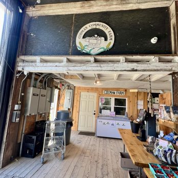 Codman Community Farms - Codman  Farms Store is a regenerative non profit farm with Pasteur Raised  Meats & Eggs, Farrm to Tabke, Pick your Own Flowers & activities - Farmers Market Near Me - Lincoln, Massachusetts
