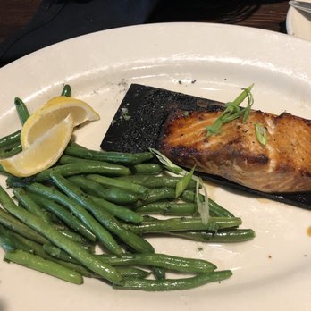 Weber Grill Restaurant - Barbeque Near Me - Chicago, Illinois