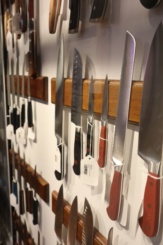 ASHEVILLE CRAFTED EDGE Updated June 2024 6 Eagle St, Asheville