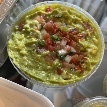 El Toro Tortilleria - Guacamole - Mexican Near Me - Fresno, California El Toro Tortilleria - Guacamole - Mexican Near Me - Fresno, California