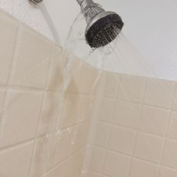 Leaky shower Leaky shower
