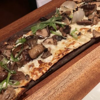 Seasons 52 - Yummy Flat bread with Delicious mushrooms - New American Near Me - Boca Raton, Florida Seasons 52 - Yummy Flat bread with Delicious mushrooms - New American Near Me - Boca Raton, Florida