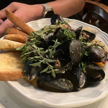 Tailleur - Mussels - Bakeries Near Me - Kansas City, Missouri Tailleur - Mussels - Bakeries Near Me - Kansas City, Missouri