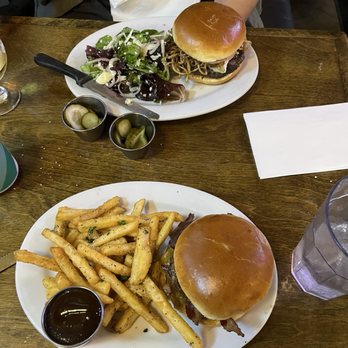 Twenty Tap - Burgers - Bars Near Me - Indianapolis, Indiana