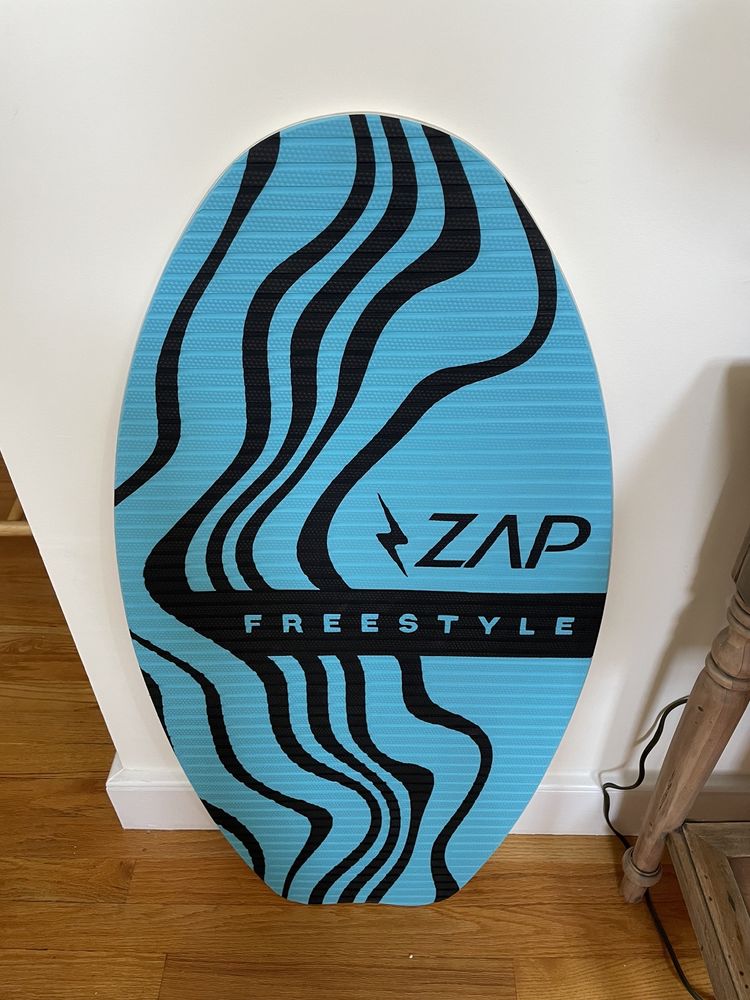 Force Five Water Sports Logo