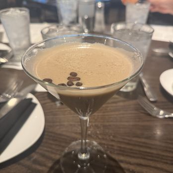 Cooper’s Hawk Winery & Restaurant - American Near Me - Jacksonville, Florida