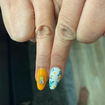 Be Ur Nails - Mismatched ring fingers - Nail Salons Near Me - Fremont, California