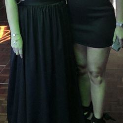 Dazzle Cleaners - Dress was never hemmed... even though it was tried on with heels and charged $70... go else where !