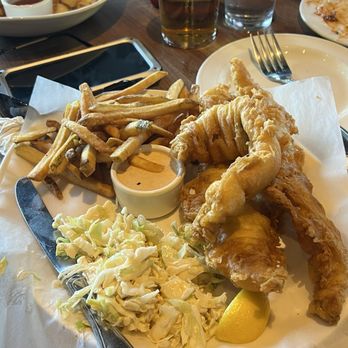 Yard House - New American Near Me - Bakersfield, California Yard House - New American Near Me - Bakersfield, California
