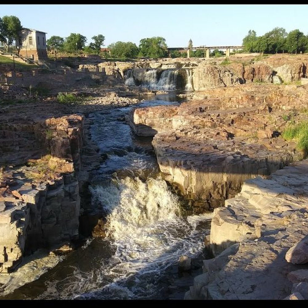 Falls Park - View early morning - Parks Near Me - Sioux Falls, South Dakota Falls Park - View early morning - Parks Near Me - Sioux Falls, South Dakota