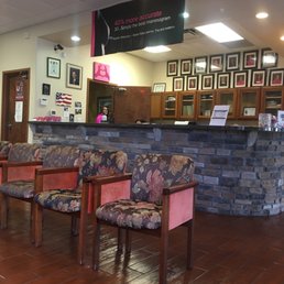Nice waiting room! Nice waiting room!
