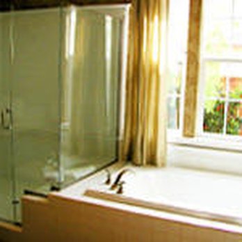 Deluxe Glass of Fort Wayne - Glass & Mirrors Near Me - Fort Wayne, Indiana Deluxe Glass of Fort Wayne - Glass & Mirrors Near Me - Fort Wayne, Indiana