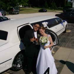 Carlson Limousine - Perfect day for a wedding!