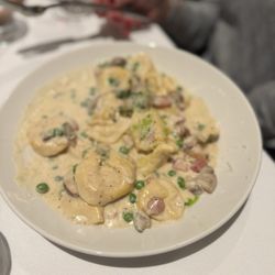 Coppolillos Italian Steakhouse - Tortellini