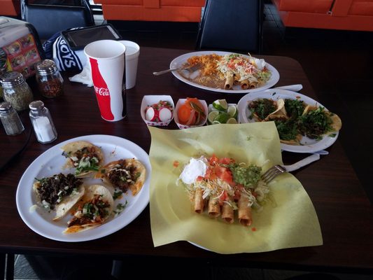El Rey Taqueria by null