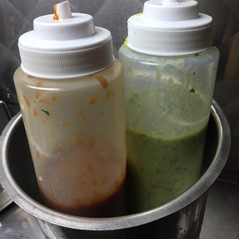 Tacos El Bronco - Sauces!!! - Food Trucks Near Me - Brooklyn, New York Tacos El Bronco - Sauces!!! - Food Trucks Near Me - Brooklyn, New York