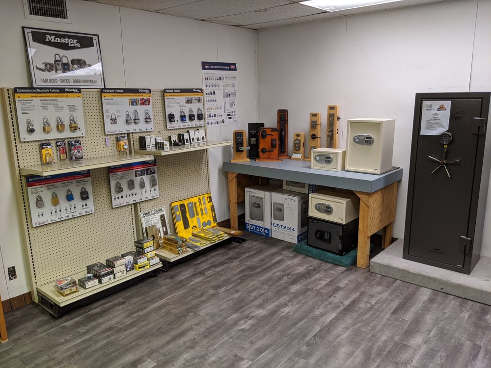 EMERALD CITY LOCKSMITH Updated August 2024 25 Reviews 1457 W 6th