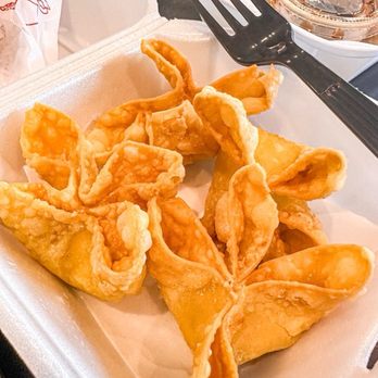 Mr. Kirin Japanese Kitchen - Crab Rangoon - Seafood Near Me - Greensboro, North Carolina