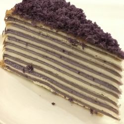 Paper Moon - Ultimate Ube Mille Crepe
