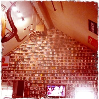 Davanza's - Wall deco pic 1 01/17/11 - Pizza Near Me - Park City, Utah Davanza's - Wall deco pic 1 01/17/11 - Pizza Near Me - Park City, Utah