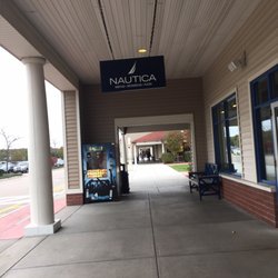 Nautica - Nautica of Wrentham -- Wrentham Outlets : 1 Premium Outlet Boulevard, Wrentham              Sign