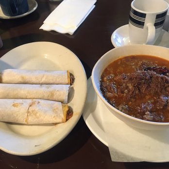 Guadalajaras Restaurant - Birria de cabeza - Mexican Near Me - El Centro, California