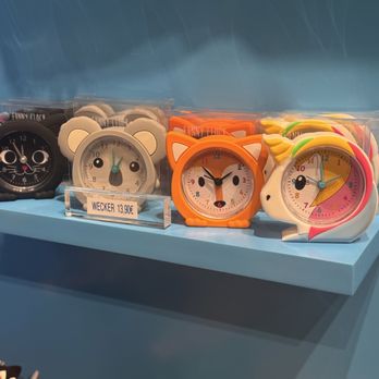 Pylones - Gift Shops Near Me - Berlin, BE Pylones - Gift Shops Near Me - Berlin, BE