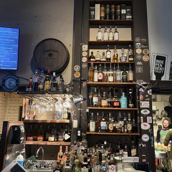 La Taberna Lúpulo - a bar filled with liquor - Breakfast & Brunch Near Me - San Juan, Puerto Rico