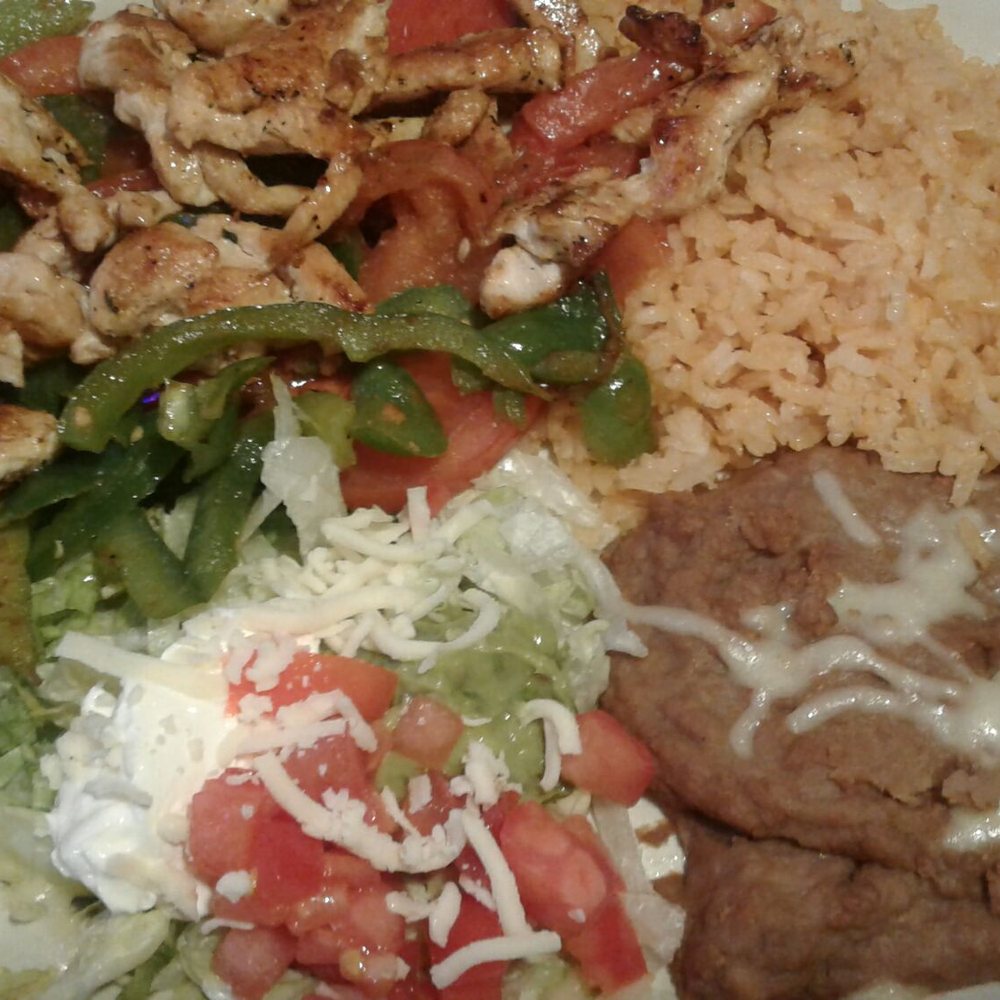 Classic chicken fajitas (on plate vs skillet) Just as good!