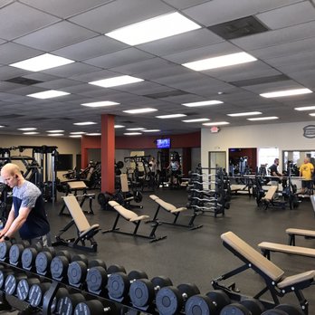 PowerHouse Gym - Fee weight area: dumbbells, benches and fixed barbell equipment - Gyms Near Me - Kalamazoo, Michigan PowerHouse Gym - Fee weight area: dumbbells, benches and fixed barbell equipment - Gyms Near Me - Kalamazoo, Michigan