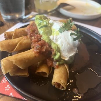 Mesa Latin Kitchen - Latin American Near Me - Littleton, Colorado