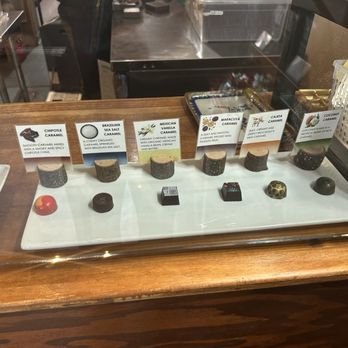 Casa De Chocolates - Chocolatiers & Shops Near Me - Berkeley, California