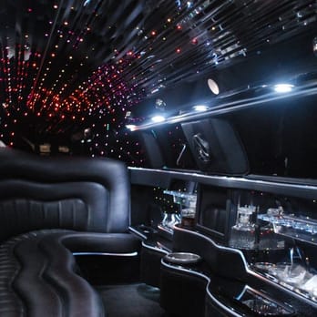 Loya Limousine - after dark. - Limos Near Me - Whittier, California Loya Limousine - after dark. - Limos Near Me - Whittier, California