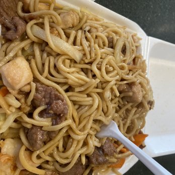 Little Szechwan - House chow mein - Chinese Near Me - Lancaster, California Little Szechwan - House chow mein - Chinese Near Me - Lancaster, California