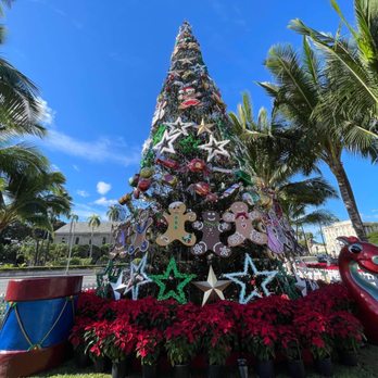 Honolulu City Lights - Festivals Near Me - Honolulu, Hawaii