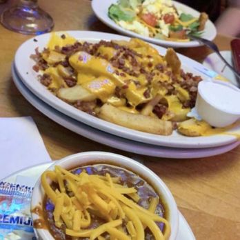 Texas Roadhouse - Side of chili, chili cheese fries appetizer, side house salad - Steakhouses Near Me - Edinburg, Texas Texas Roadhouse - Side of chili, chili cheese fries appetizer, side house salad - Steakhouses Near Me - Edinburg, Texas