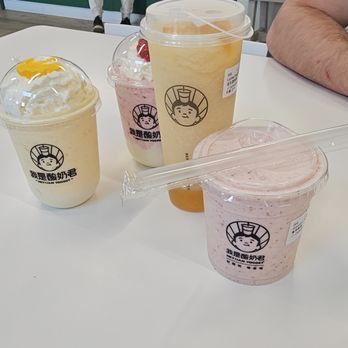 Hey! I Am Yogost - three drinks on a table - Bubble Tea Near Me - Saskatoon, Saskatchewan Hey! I Am Yogost - three drinks on a table - Bubble Tea Near Me - Saskatoon, Saskatchewan