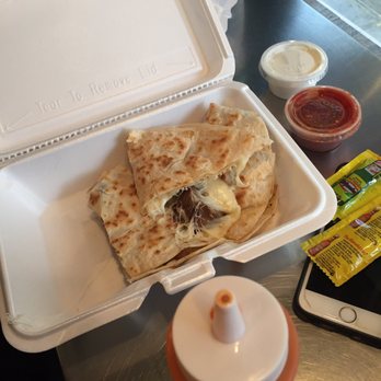 EL Burrito Box - Steak quesadilla - Mexican Near Me - New York, New York