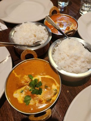 Everest Momo Shack by null