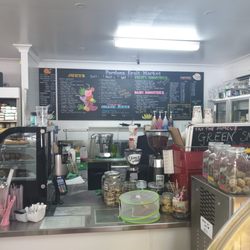 Pardon's Fruit Market - Juice bar and Cafe
