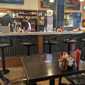 Red's On 4th - Bar - Breakfast & Brunch Near Me - Calgary, Alberta Red's On 4th - Bar - Breakfast & Brunch Near Me - Calgary, Alberta