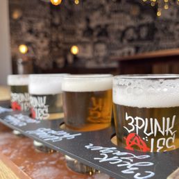 Beer flight! Beer flight!
