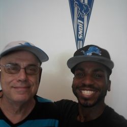 Craig's Kitchen - I am big Detroit Lion fan so when I walked in Craig and became instant buddies.  The food is awesome
