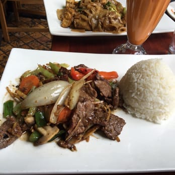 Lemongrass Brooklyn - Ginger joy with beef. 4/29/16 - Thai Near Me - Brooklyn, New York Lemongrass Brooklyn - Ginger joy with beef. 4/29/16 - Thai Near Me - Brooklyn, New York