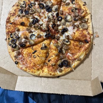 Domino’s Pizza - a pizza in a box - Pizza Near Me - Arlington, Texas Domino’s Pizza - a pizza in a box - Pizza Near Me - Arlington, Texas