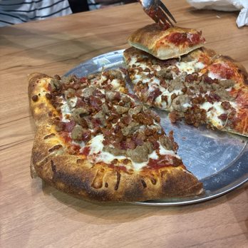 Frankie Junes - Piggy pie - Bars Near Me - Caddo Mills, Texas Frankie Junes - Piggy pie - Bars Near Me - Caddo Mills, Texas